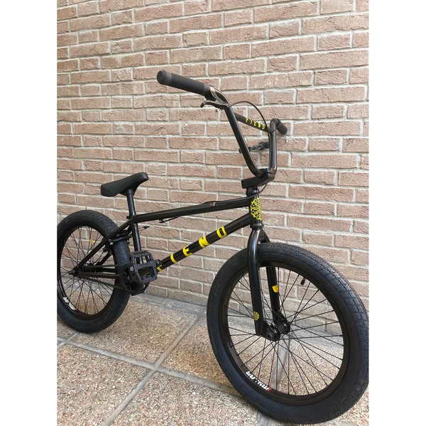 Type CV BMX 20.75" Complete with 4 Pegs and Front Brake