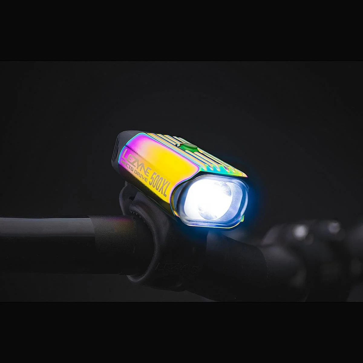 Hecto Drive 500XL bike light 500 lm IPX7 waterproof 3