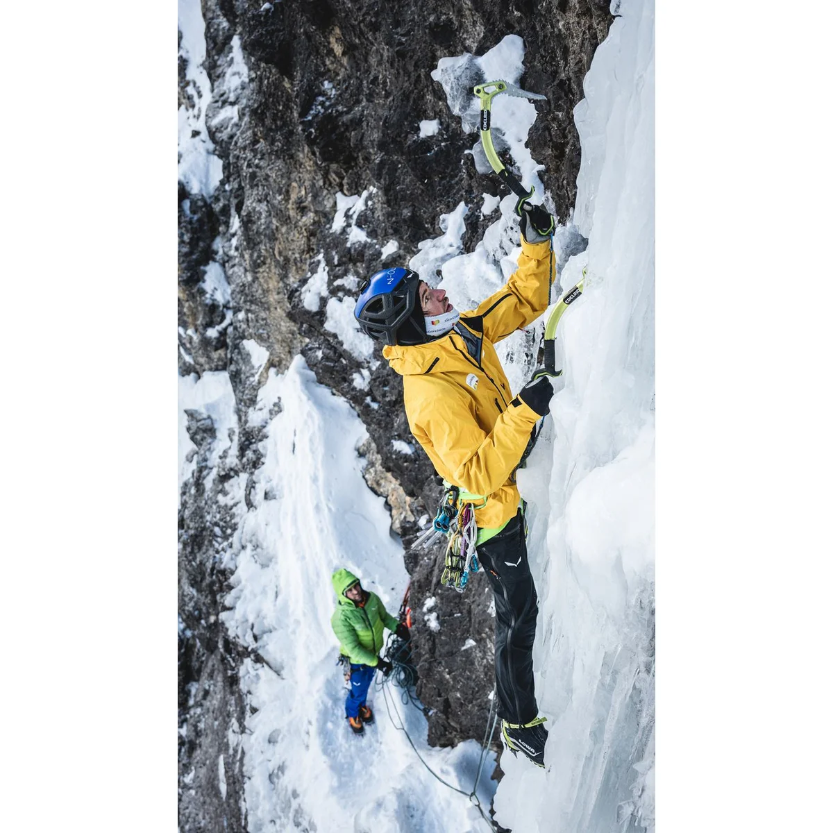 Rage II piolet para rotas mistas e gelo 3