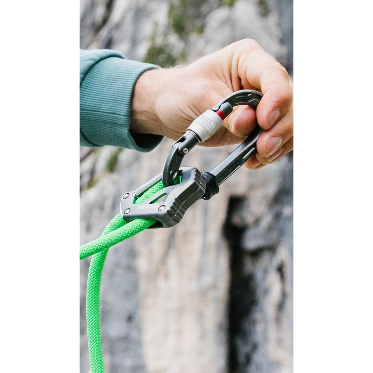 Switch Adjust adjustable self‑belaying lanyard 15–120 cm 3