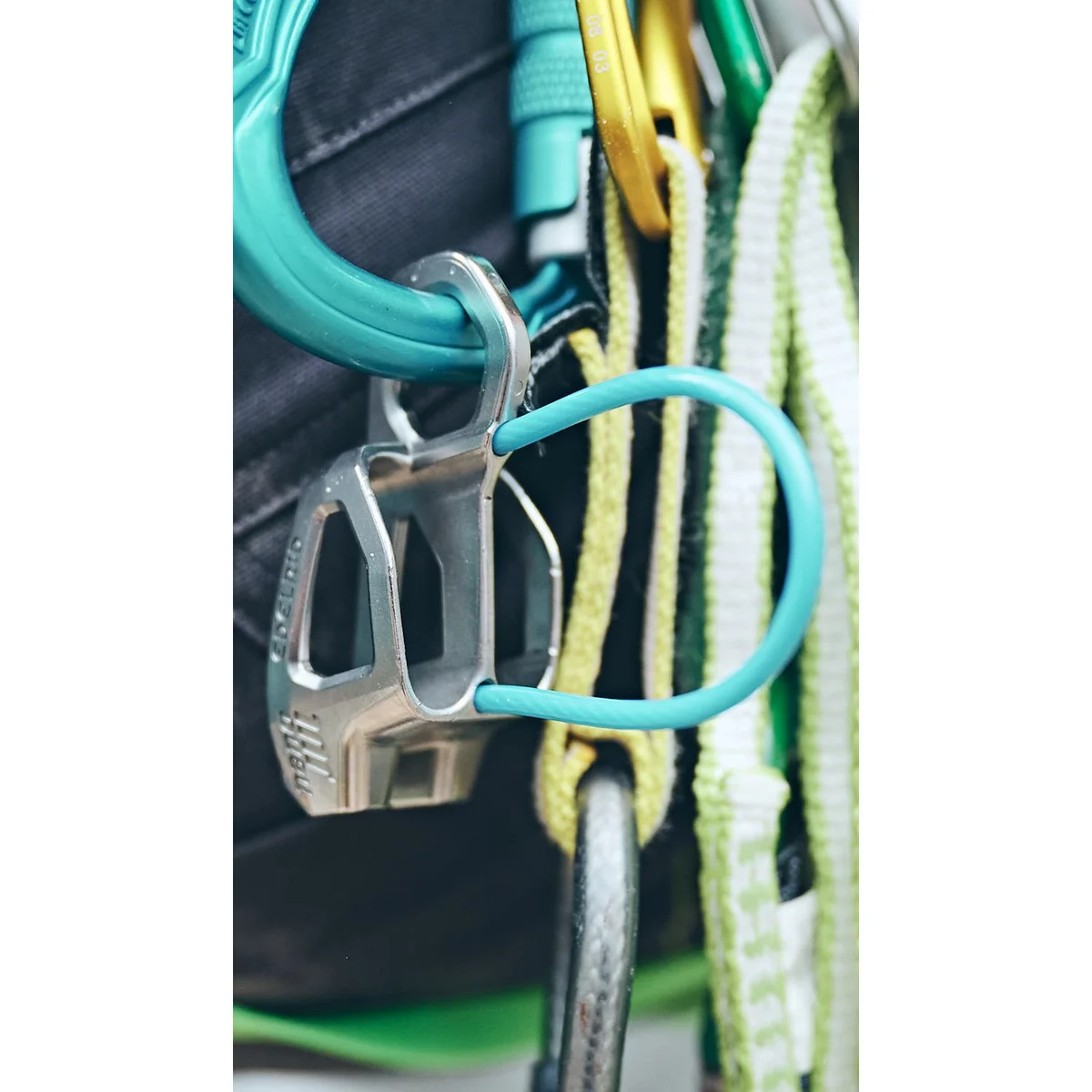 Nano Jul steel belay device for thin ropes 7.1–8.9 mm 4