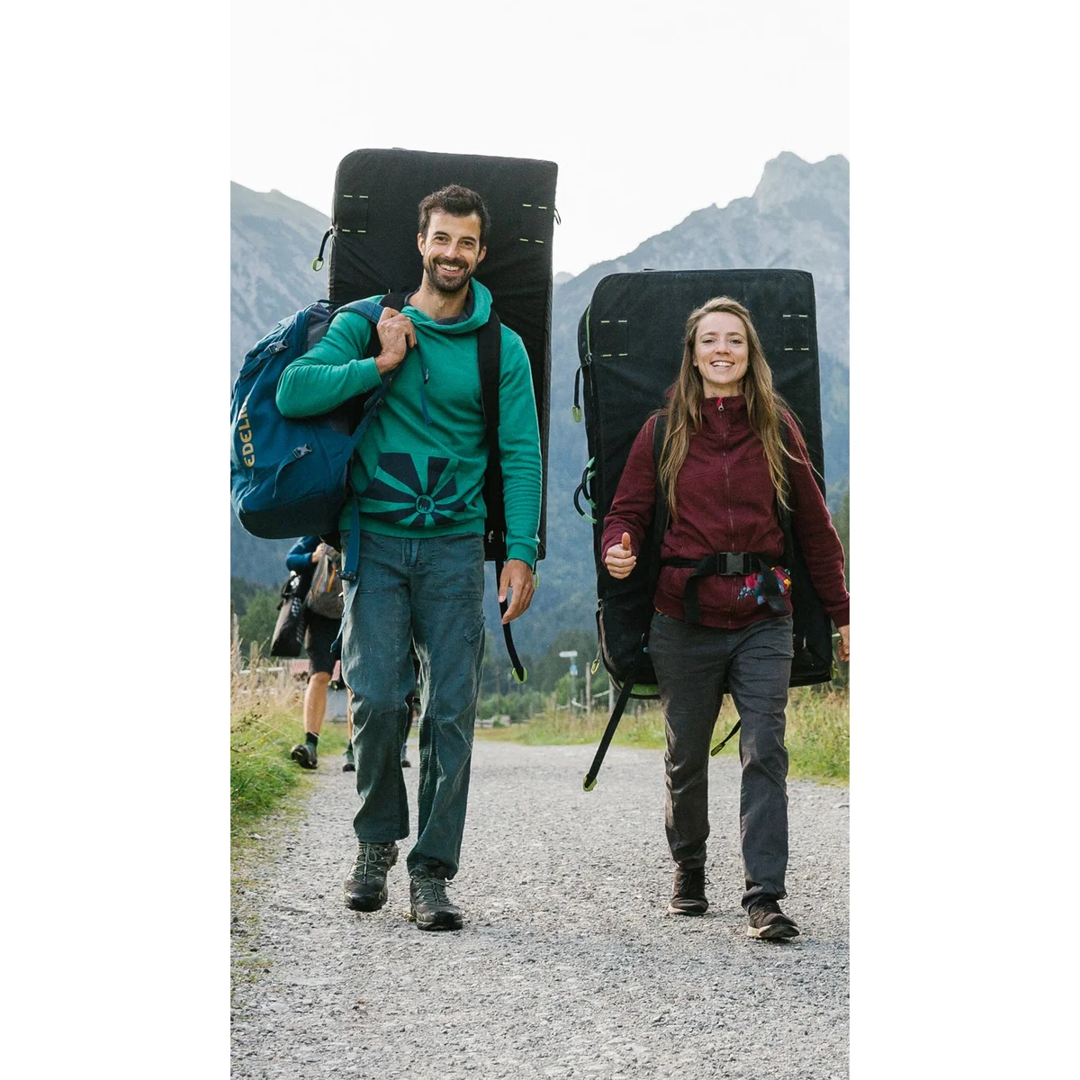 EDL-72092-NIGHT-OASIS_219-000 3