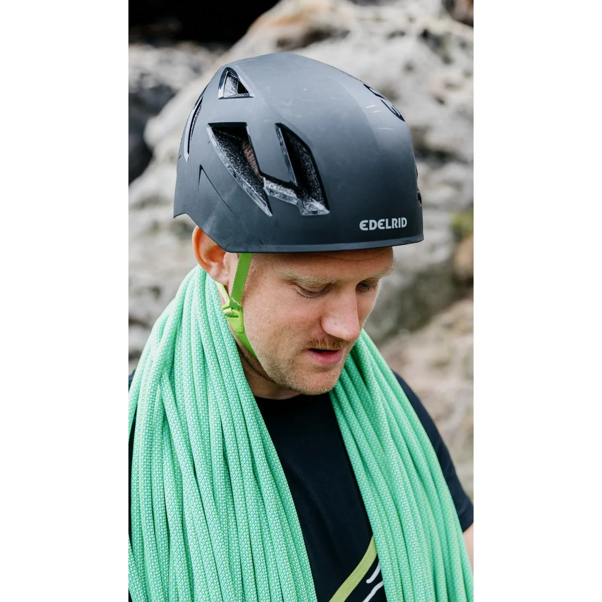 Zodiac 3R recycled climbing helmet 3