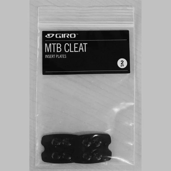 Threaded 4-hole replacement plates black pair for MTB shoes